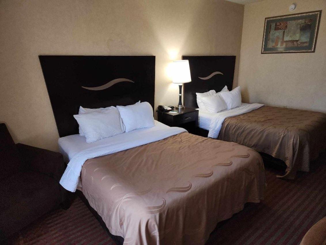 Quality Inn & Suites Сомерсет Екстер'єр фото